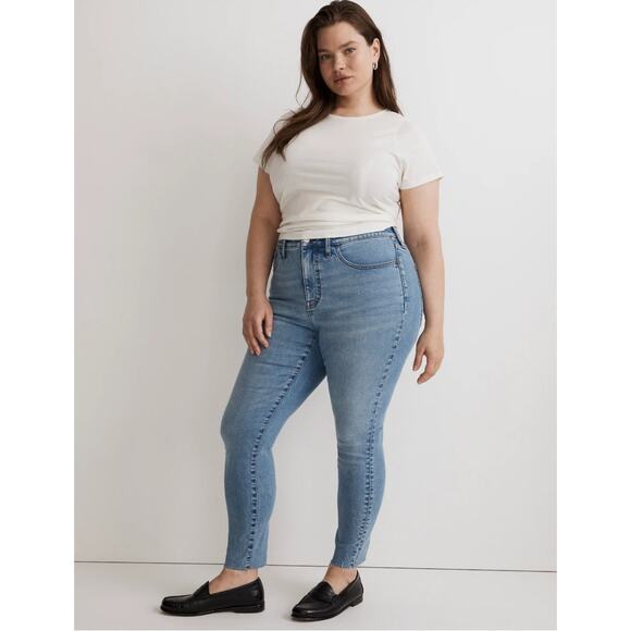 MADEWELL Curvy 10" High-Rise Roadtripper Skinny Jeans in Bruening Wash // 14W - Picture 1 of 9